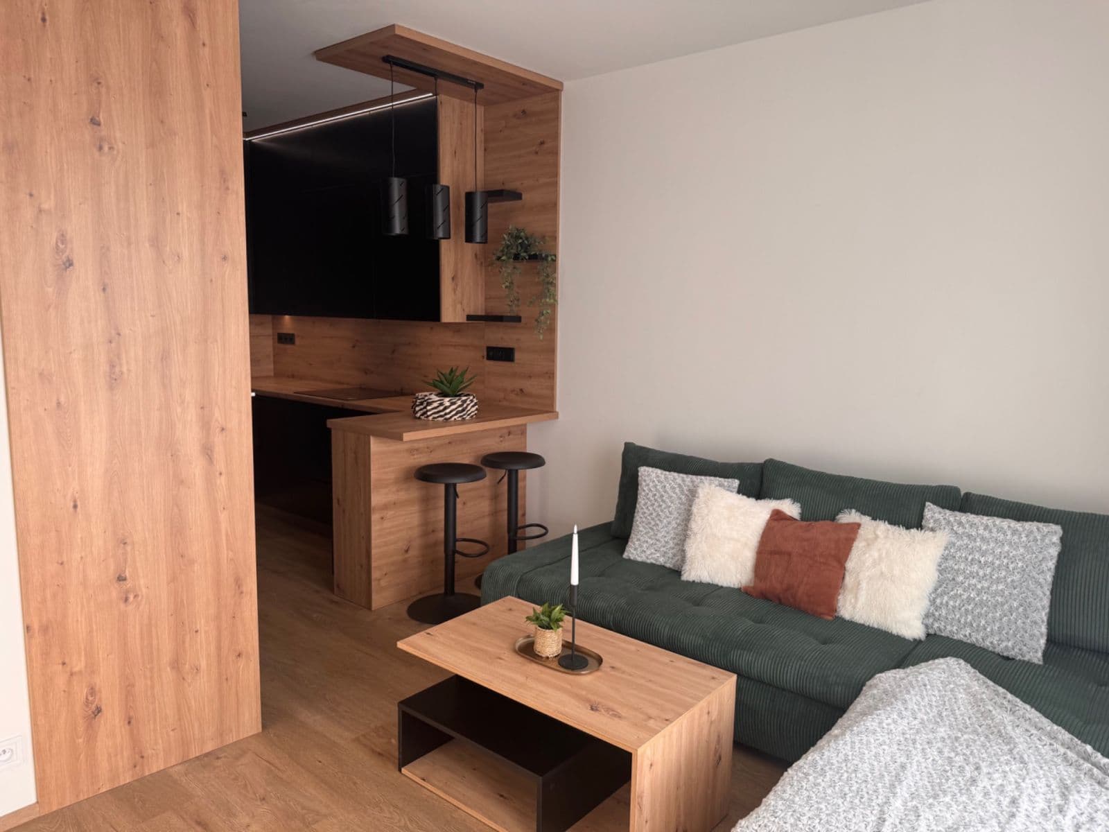 Prodej bytu 2+kk 57 m², Milánská, Praha, Praha Prodej bytu 2+kk 57 m², Milánská, Praha, Praha