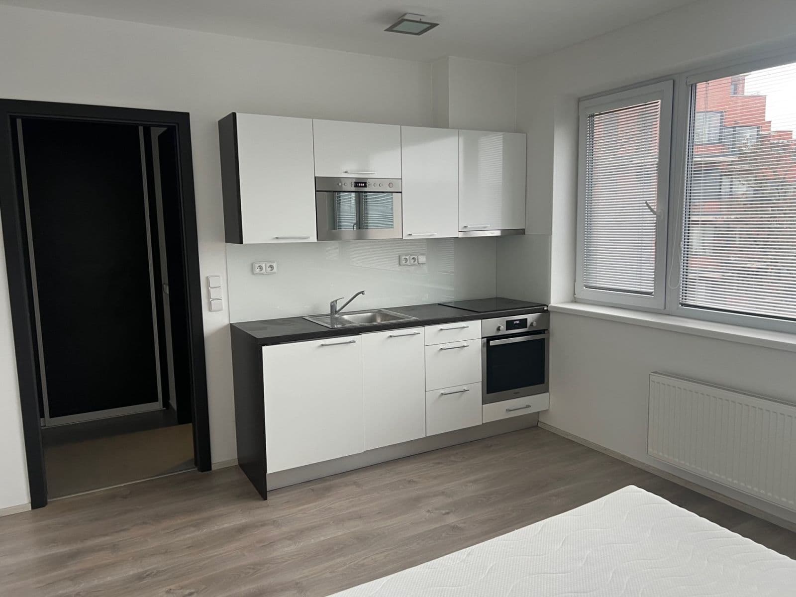 Pronájem bytu 1+kk 25 m², Kollárova, Brno, Jihomoravský kraj Pronájem bytu 1+kk 25 m², Kollárova, Brno, Jihomoravský kraj