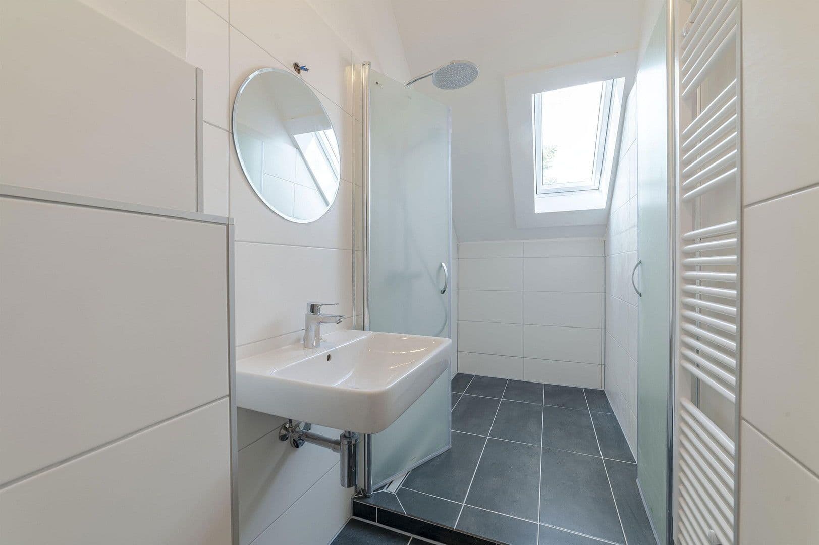 Pronájem bytu 4+1 100 m², Wittensteinstraße 137, Wuppertal, Severní Porýní-Vestfálsko Pronájem bytu 4+1 100 m², Wittensteinstraße 137, Wuppertal, Severní Porýní-Vestfálsko