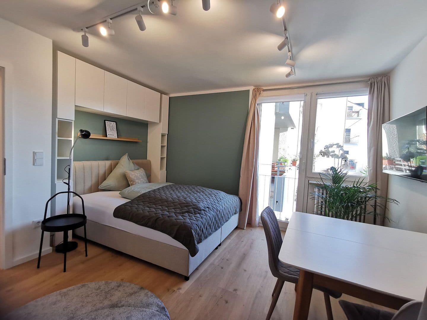 Pronájem bytu 1+1 30 m², München, Bavorsko Pronájem bytu 1+1 30 m², München, Bavorsko