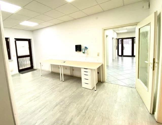 Prodej bytu 7+1 125 m², Hauptstr. 218a, Gorxheimertal, Hessen Prodej bytu 7+1 125 m², Hauptstr. 218a, Gorxheimertal, Hessen