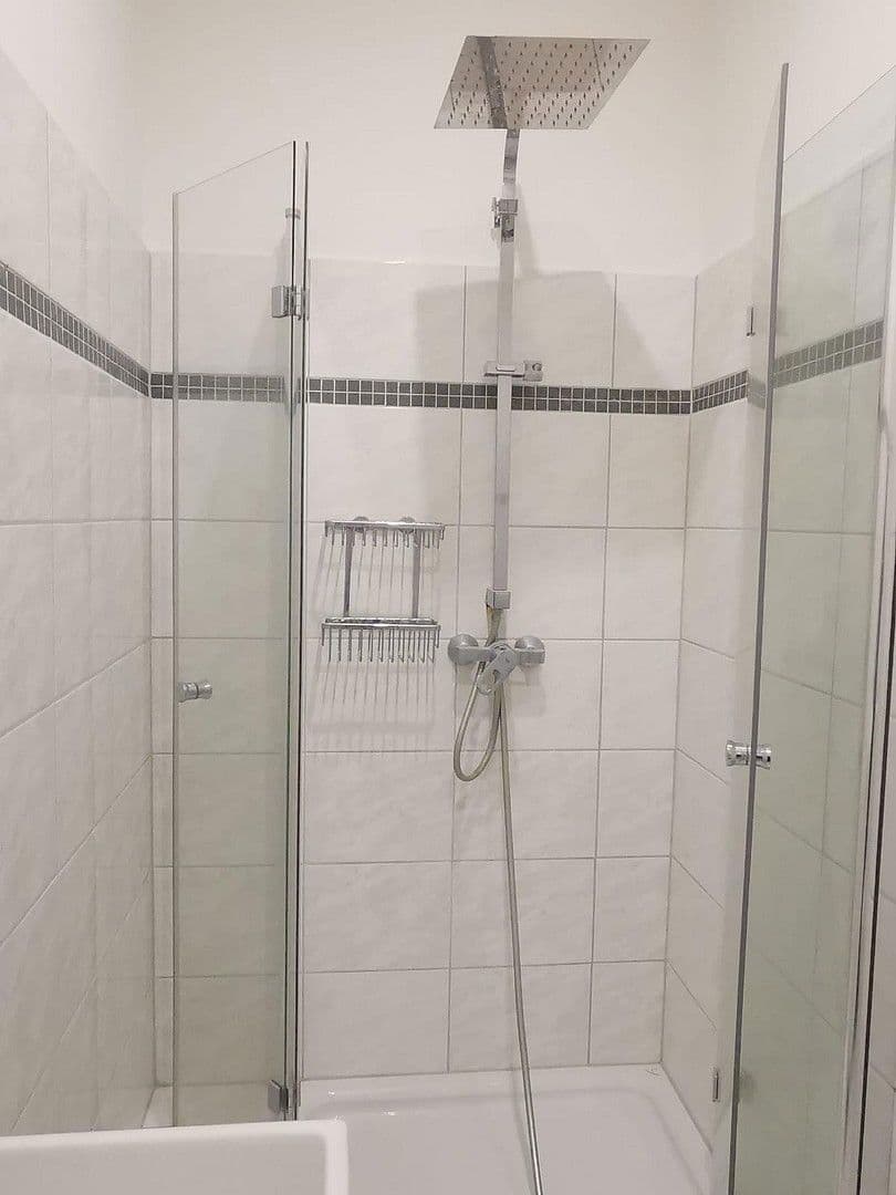 Prodej bytu 1+1 31 m², Berlin - Tempelhof, Berlín Prodej bytu 1+1 31 m², Berlin - Tempelhof, Berlín