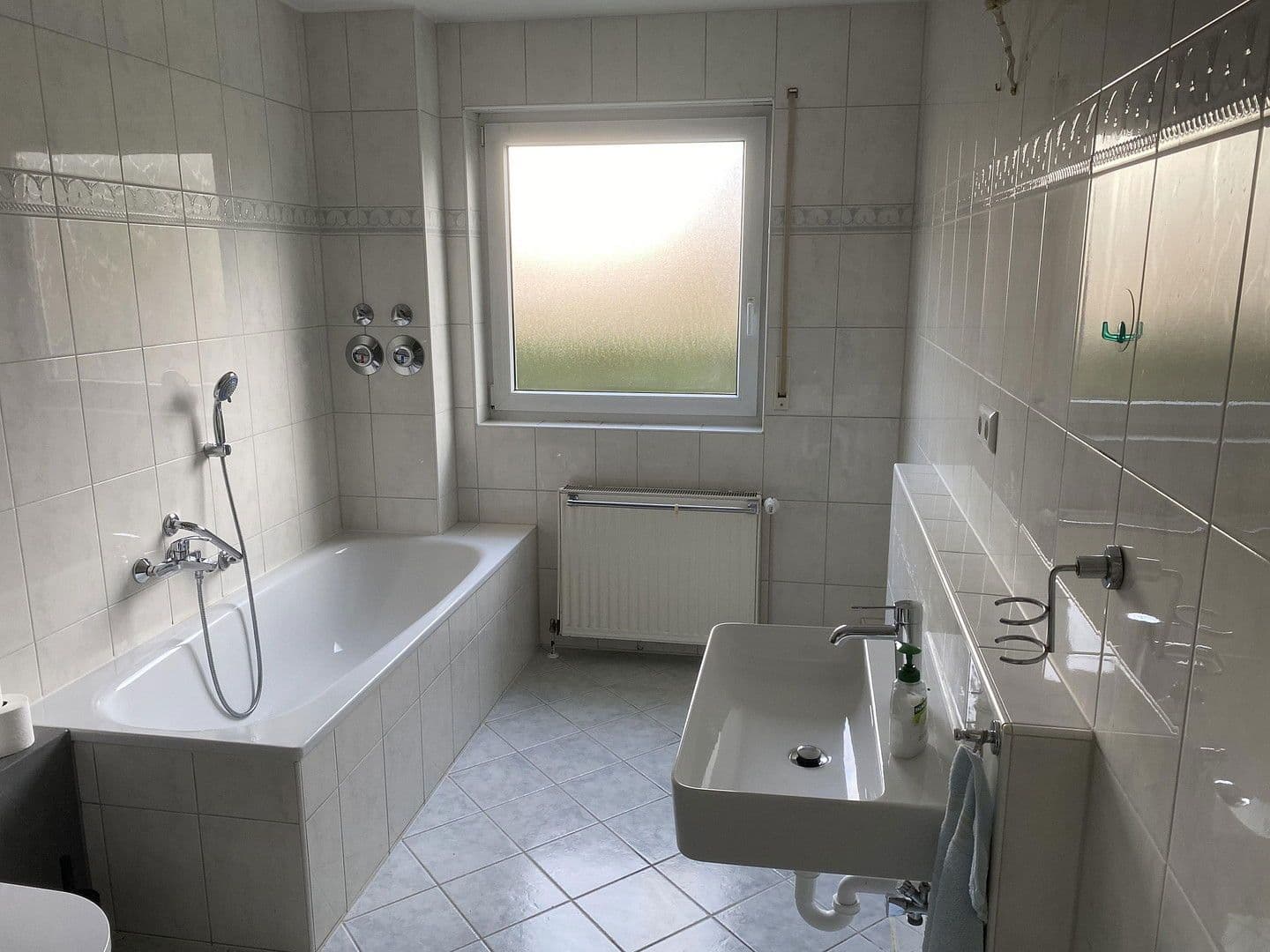 Prodej bytu 3+1 96 m², Steinbacher Hohl 31, Frankfurt OT Praunheim, Hessen Prodej bytu 3+1 96 m², Steinbacher Hohl 31, Frankfurt OT Praunheim, Hessen