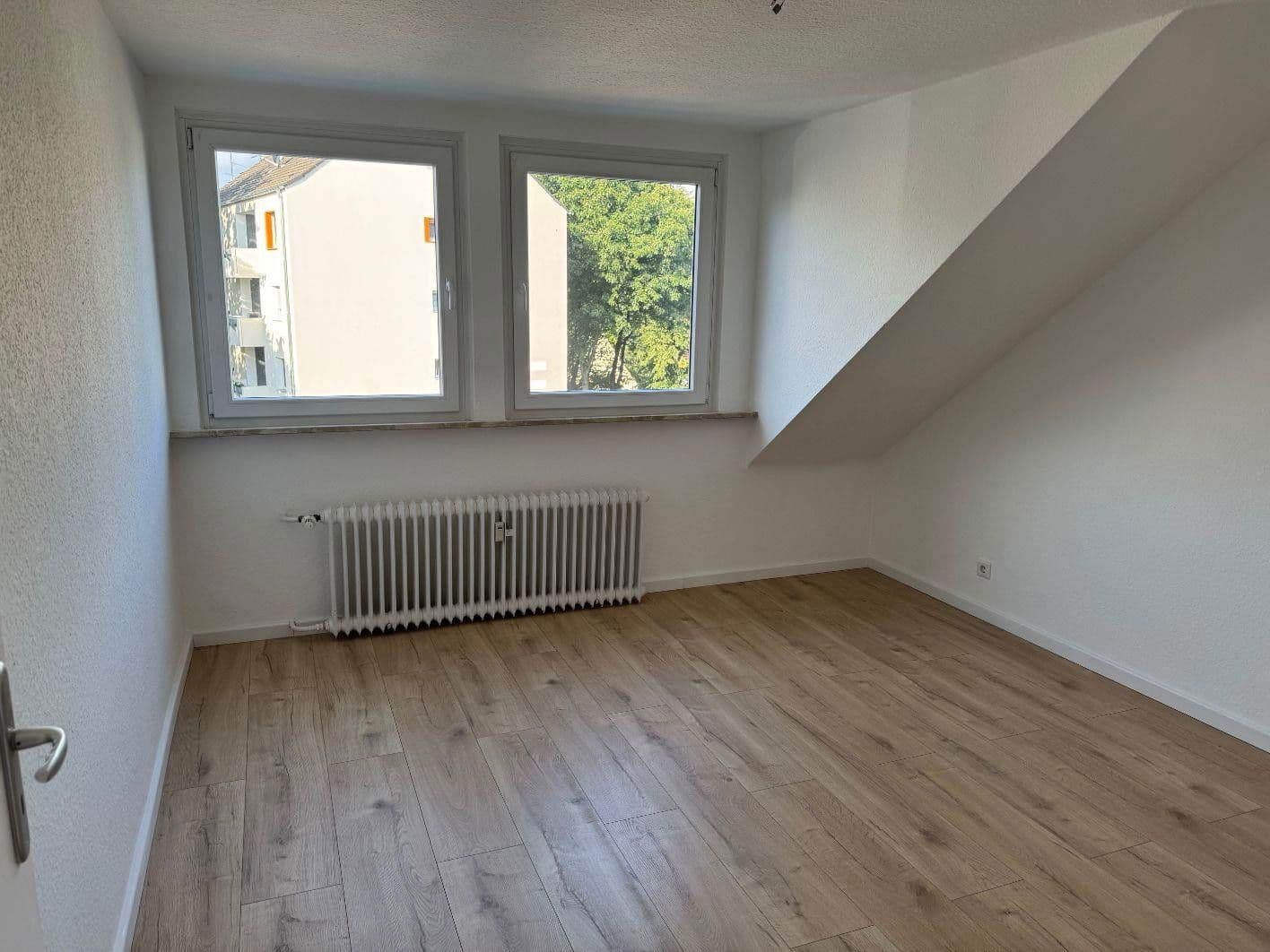 Pronájem bytu 3+1 72 m², Grandhöhe 16, Essen, Severní Porýní-Vestfálsko Pronájem bytu 3+1 72 m², Grandhöhe 16, Essen, Severní Porýní-Vestfálsko