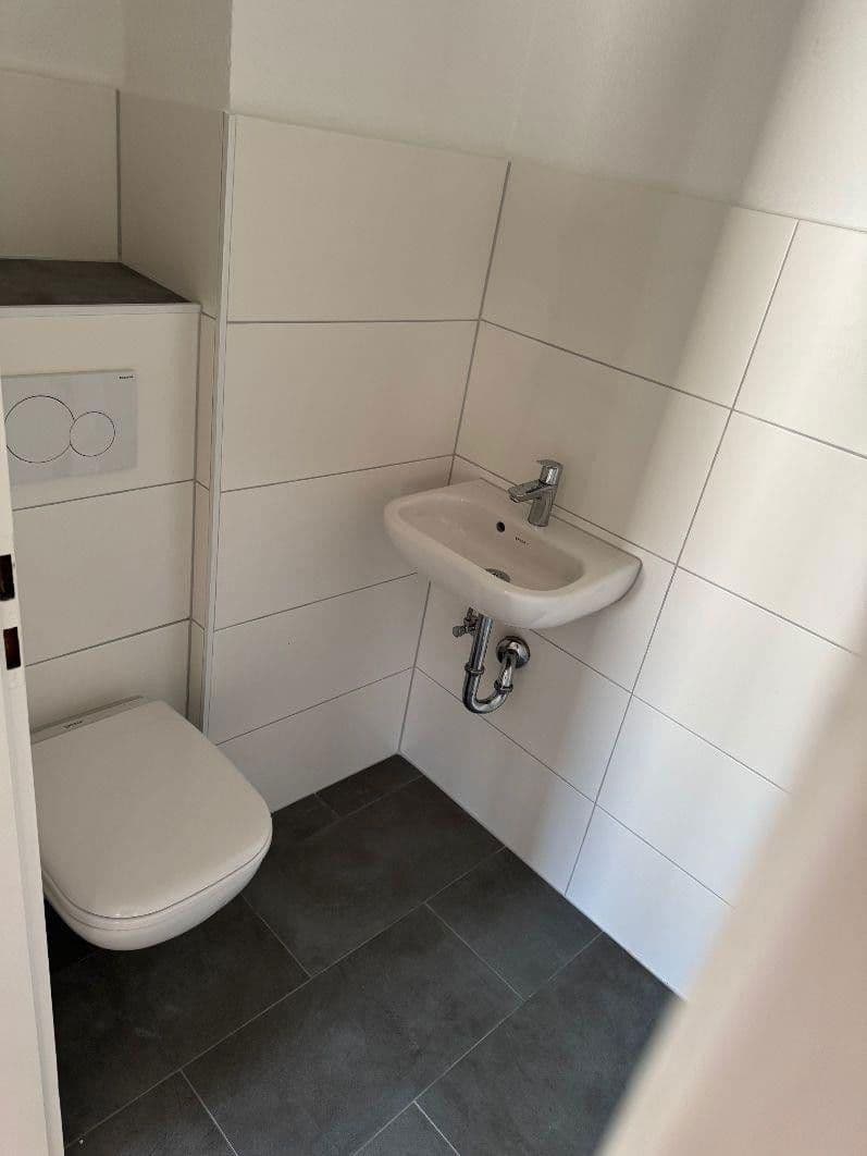 Pronájem bytu 3+1 72 m², Grandhöhe 16, Essen, Severní Porýní-Vestfálsko Pronájem bytu 3+1 72 m², Grandhöhe 16, Essen, Severní Porýní-Vestfálsko