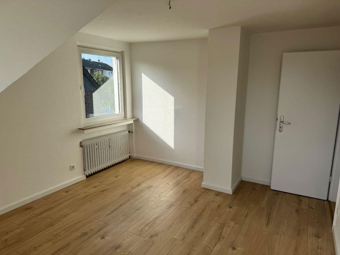 Pronájem bytu 3+1 72 m², Grandhöhe 16, Essen, Severní Porýní-Vestfálsko Pronájem bytu 3+1 72 m², Grandhöhe 16, Essen, Severní Porýní-Vestfálsko