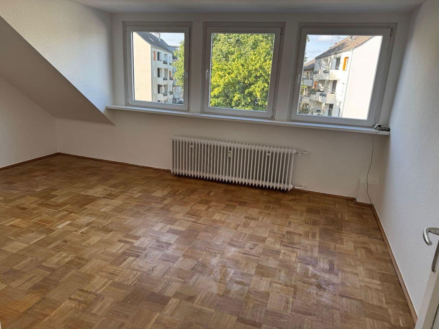 Pronájem bytu 3+1 72 m², Grandhöhe 16, Essen, Severní Porýní-Vestfálsko Pronájem bytu 3+1 72 m², Grandhöhe 16, Essen, Severní Porýní-Vestfálsko