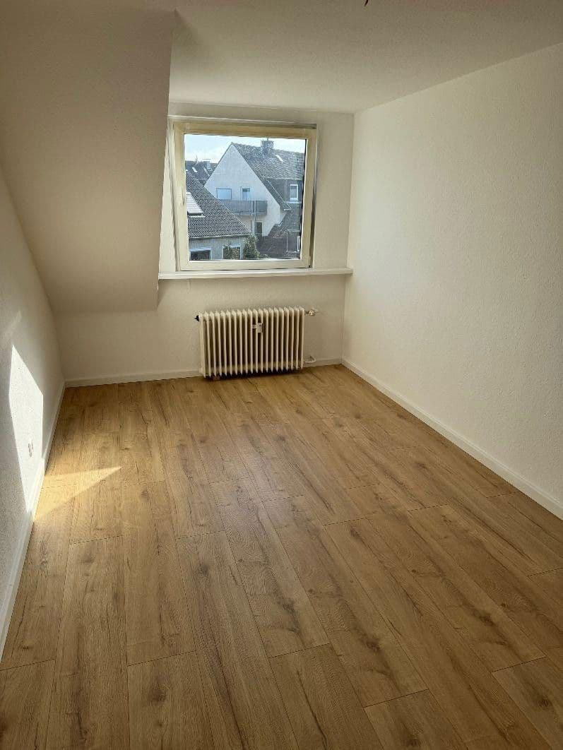 Pronájem bytu 3+1 72 m², Grandhöhe 16, Essen, Severní Porýní-Vestfálsko Pronájem bytu 3+1 72 m², Grandhöhe 16, Essen, Severní Porýní-Vestfálsko