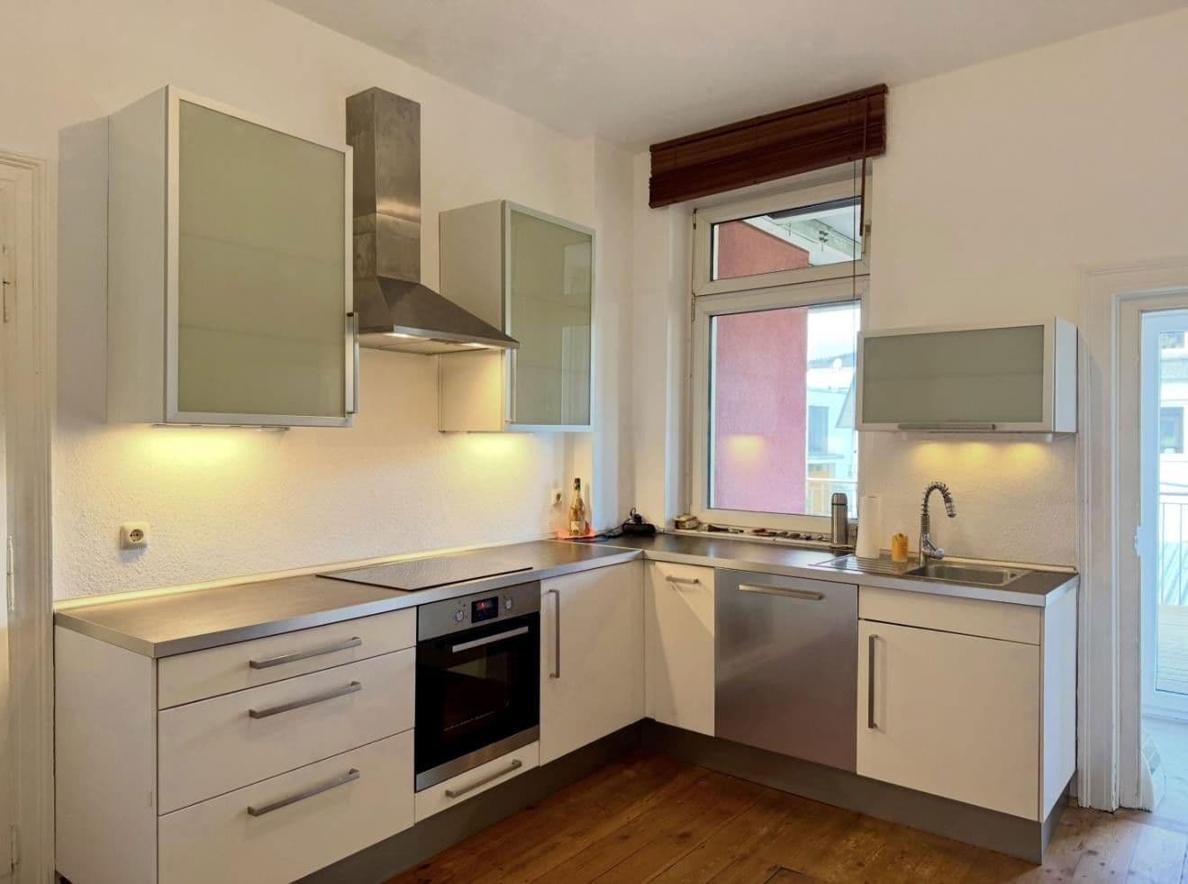 Pronájem bytu 3+1 101 m², Kronberg im Taunus, Hessen Pronájem bytu 3+1 101 m², Kronberg im Taunus, Hessen