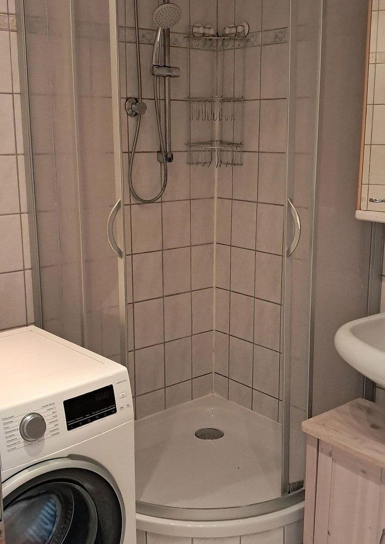 Pronájem bytu 3+1 70 m², Bremen, Bremen Pronájem bytu 3+1 70 m², Bremen, Bremen