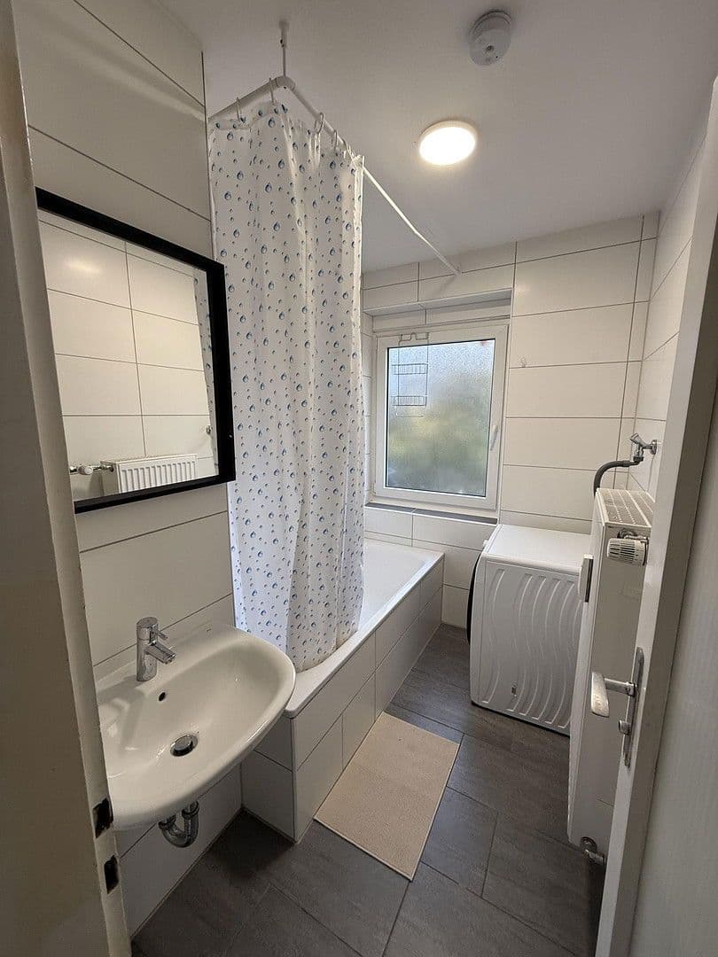 Pronájem bytu 1+1 15 m², Labenwolfstraße 7, Nürnberg, Bavorsko Pronájem bytu 1+1 15 m², Labenwolfstraße 7, Nürnberg, Bavorsko