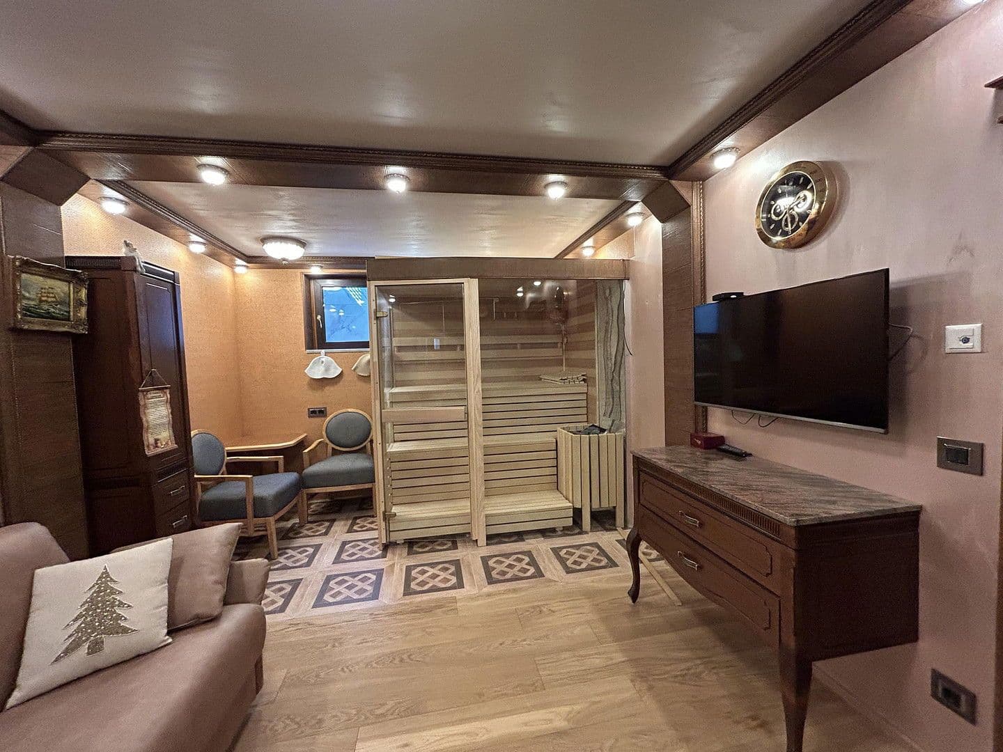 Prodej bytu 5+1 116 m², Garmisch-Partenkirchen, Bavorsko Prodej bytu 5+1 116 m², Garmisch-Partenkirchen, Bavorsko