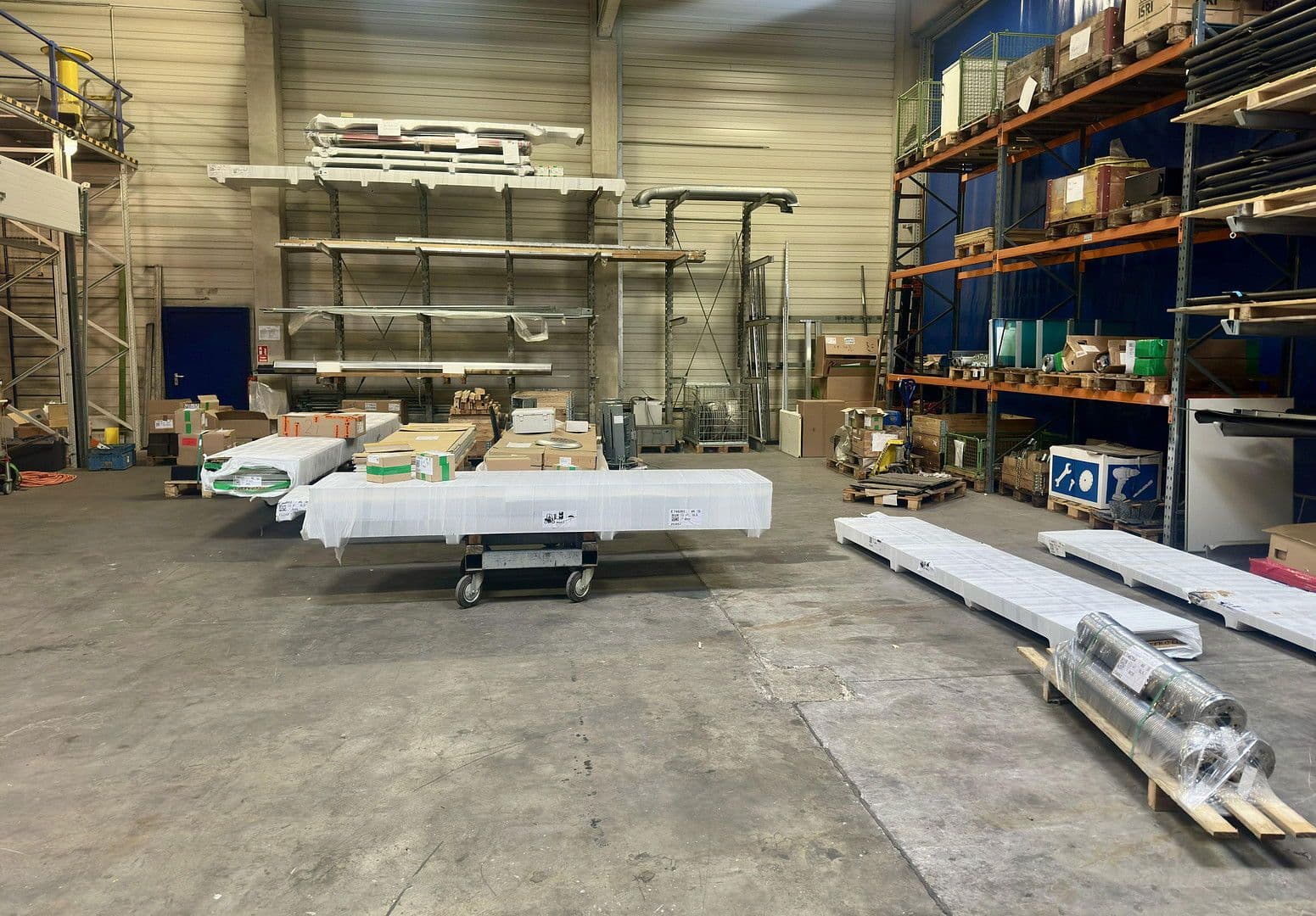 Pronájem nebytového prostoru 1.380 m², Industriestraße 23, Guntramsdorf, Dolní Rakousko Pronájem nebytového prostoru 1.380 m², Industriestraße 23, Guntramsdorf, Dolní Rakousko