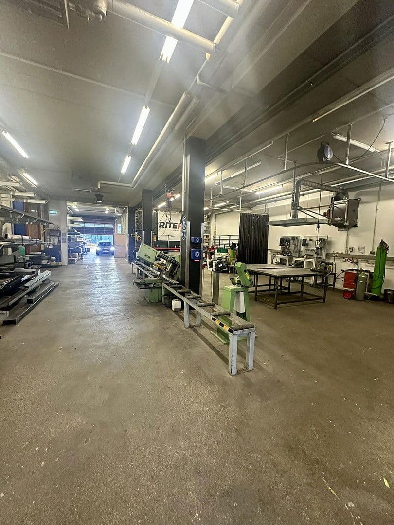 Pronájem nebytového prostoru 1.380 m², Industriestraße 23, Guntramsdorf, Dolní Rakousko Pronájem nebytového prostoru 1.380 m², Industriestraße 23, Guntramsdorf, Dolní Rakousko