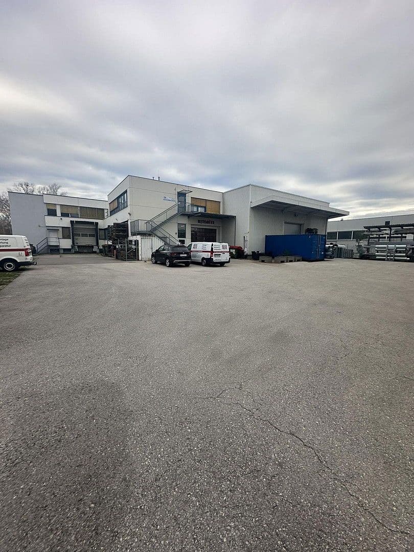 Pronájem nebytového prostoru 1.380 m², Industriestraße 23, Guntramsdorf, Dolní Rakousko Pronájem nebytového prostoru 1.380 m², Industriestraße 23, Guntramsdorf, Dolní Rakousko