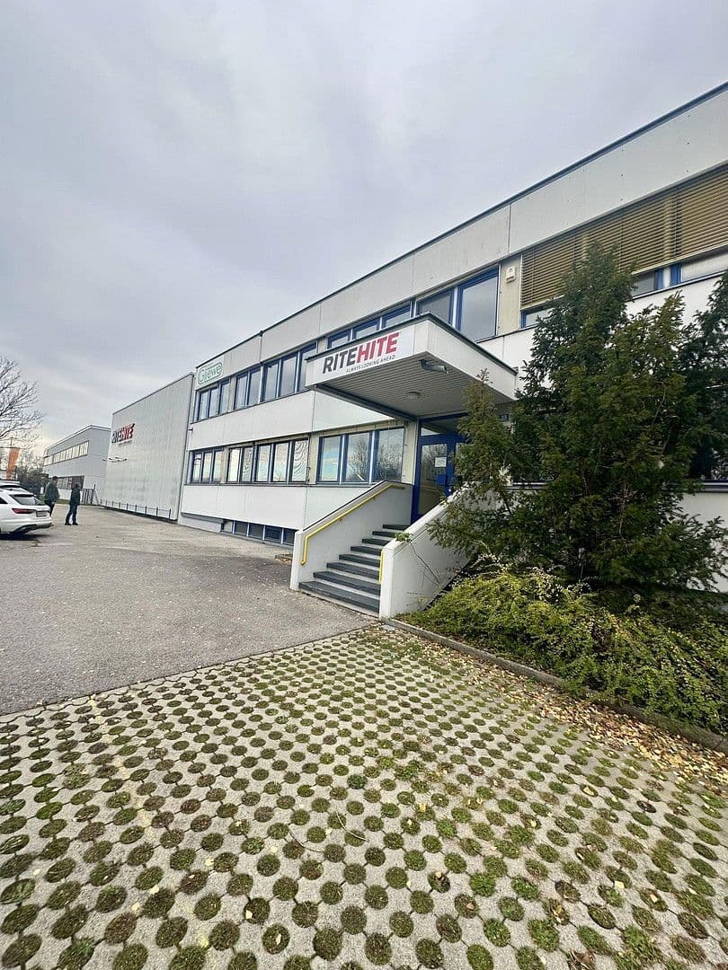Pronájem nebytového prostoru 1.380 m², Industriestraße 23, Guntramsdorf, Dolní Rakousko Pronájem nebytového prostoru 1.380 m², Industriestraße 23, Guntramsdorf, Dolní Rakousko