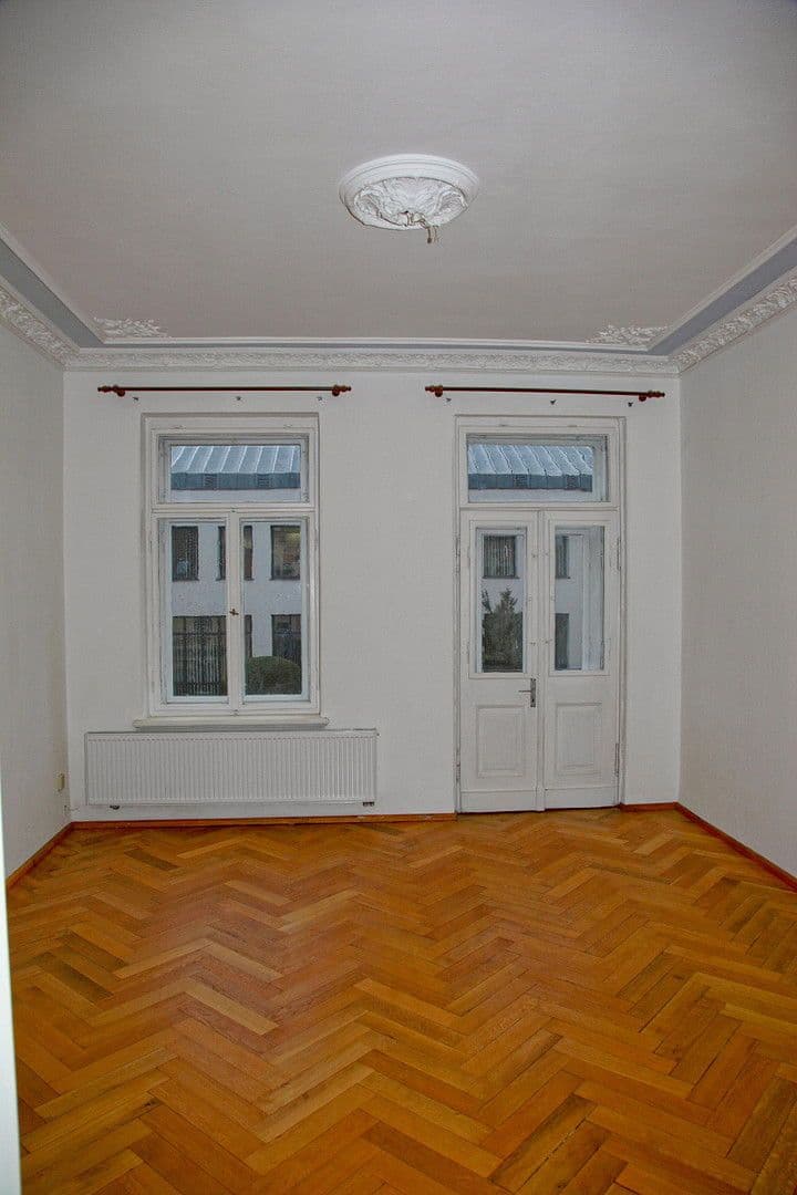 Pronájem bytu 3+1 136 m², Oststraße 17, Kamenec, Sasko Pronájem bytu 3+1 136 m², Oststraße 17, Kamenec, Sasko