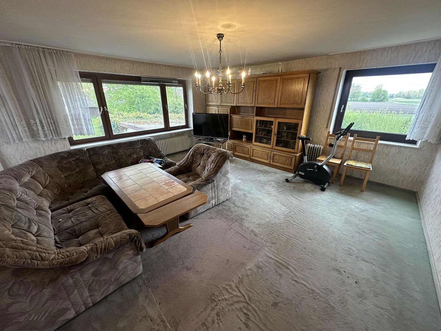 Prodej domu 240 m², pozemek 600 m², Petershausen, Bavorsko Prodej domu 240 m², pozemek 600 m², Petershausen, Bavorsko