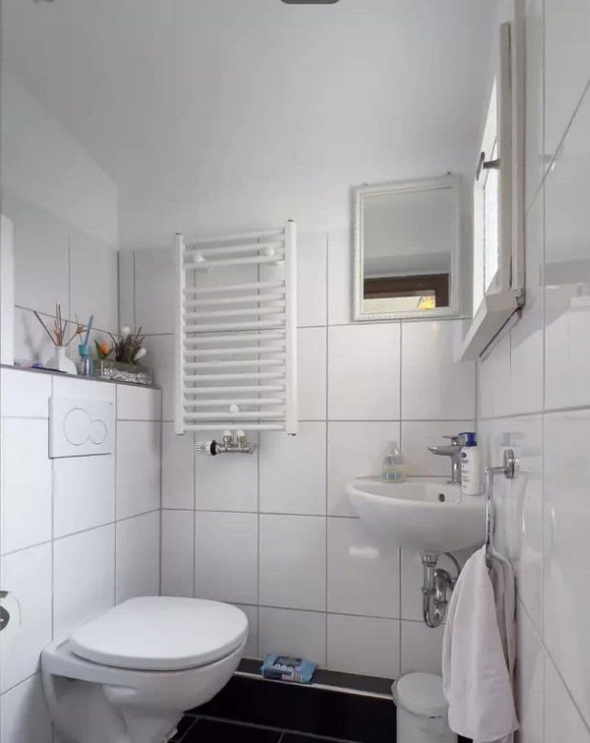 Prodej domu 95 m², pozemek 352 m², Remscheid, Severní Porýní-Vestfálsko Prodej domu 95 m², pozemek 352 m², Remscheid, Severní Porýní-Vestfálsko