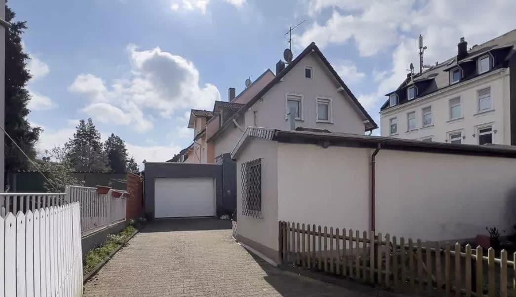 Prodej domu 95 m², pozemek 352 m², Remscheid, Severní Porýní-Vestfálsko Prodej domu 95 m², pozemek 352 m², Remscheid, Severní Porýní-Vestfálsko