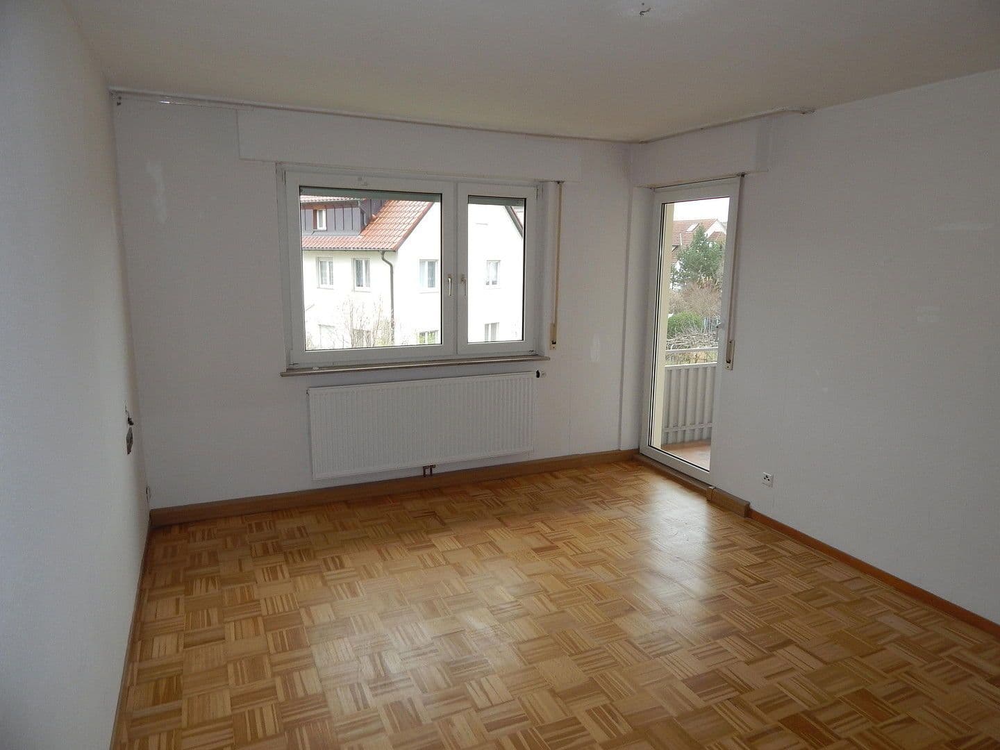 Pronájem bytu 3+kk 77 m², Filderstadt, Bádensko-Württembersko Pronájem bytu 3+kk 77 m², Filderstadt, Bádensko-Württembersko