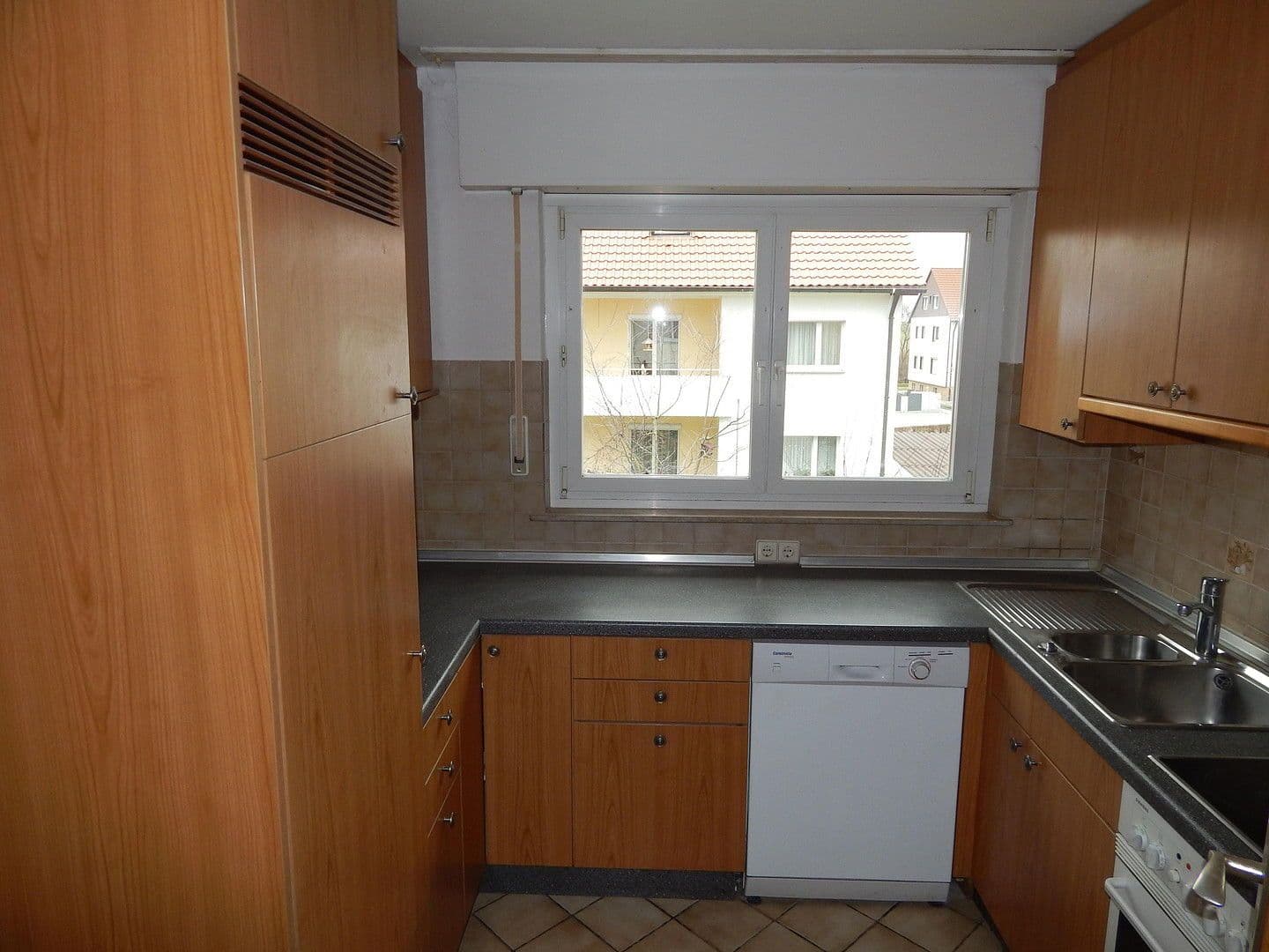 Pronájem bytu 3+kk 77 m², Filderstadt, Bádensko-Württembersko Pronájem bytu 3+kk 77 m², Filderstadt, Bádensko-Württembersko