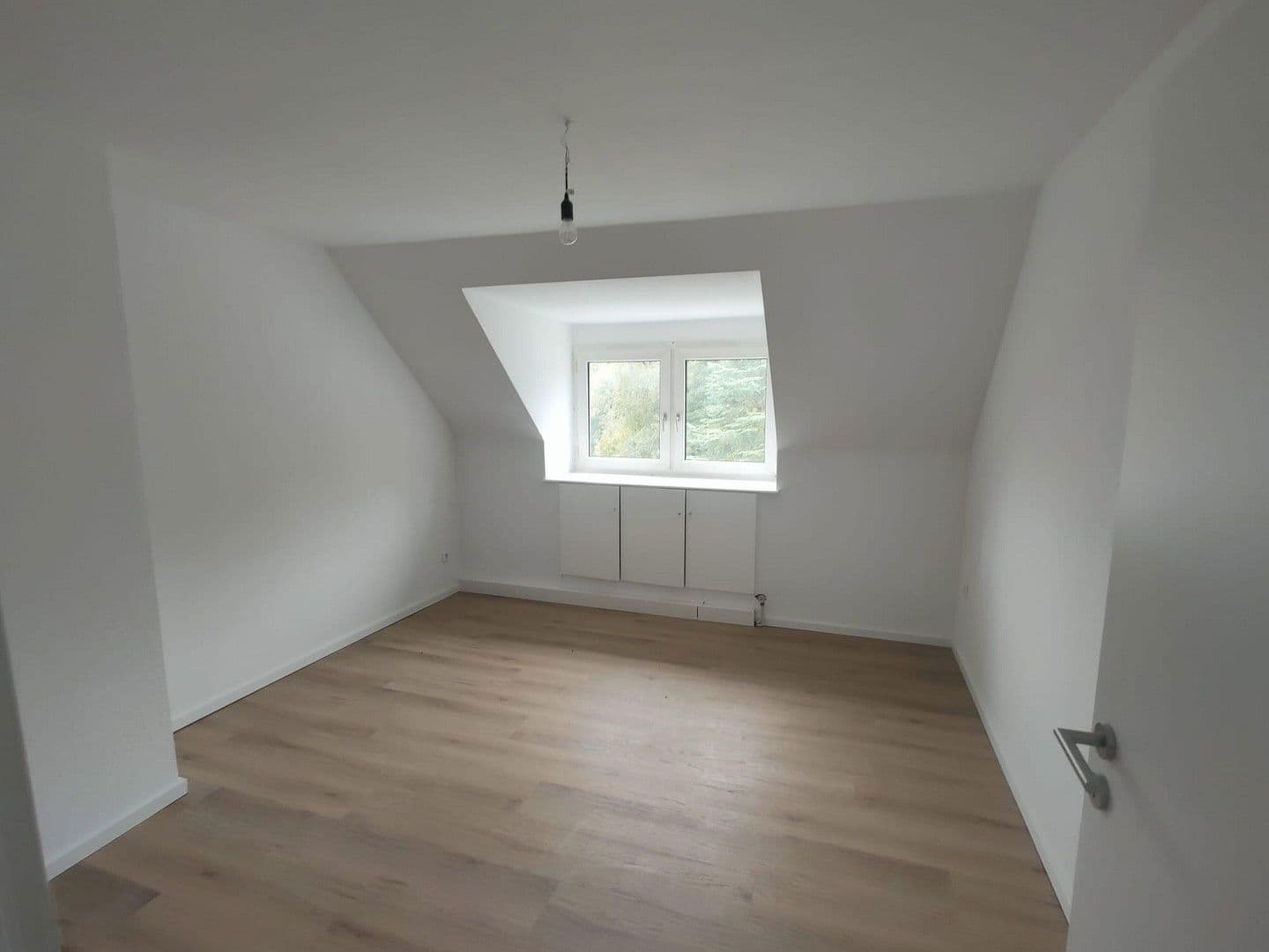 Pronájem bytu 2+kk 55 m², Schellenbecker Strasse 7, Wuppertal, Severní Porýní-Vestfálsko Pronájem bytu 2+kk 55 m², Schellenbecker Strasse 7, Wuppertal, Severní Porýní-Vestfálsko