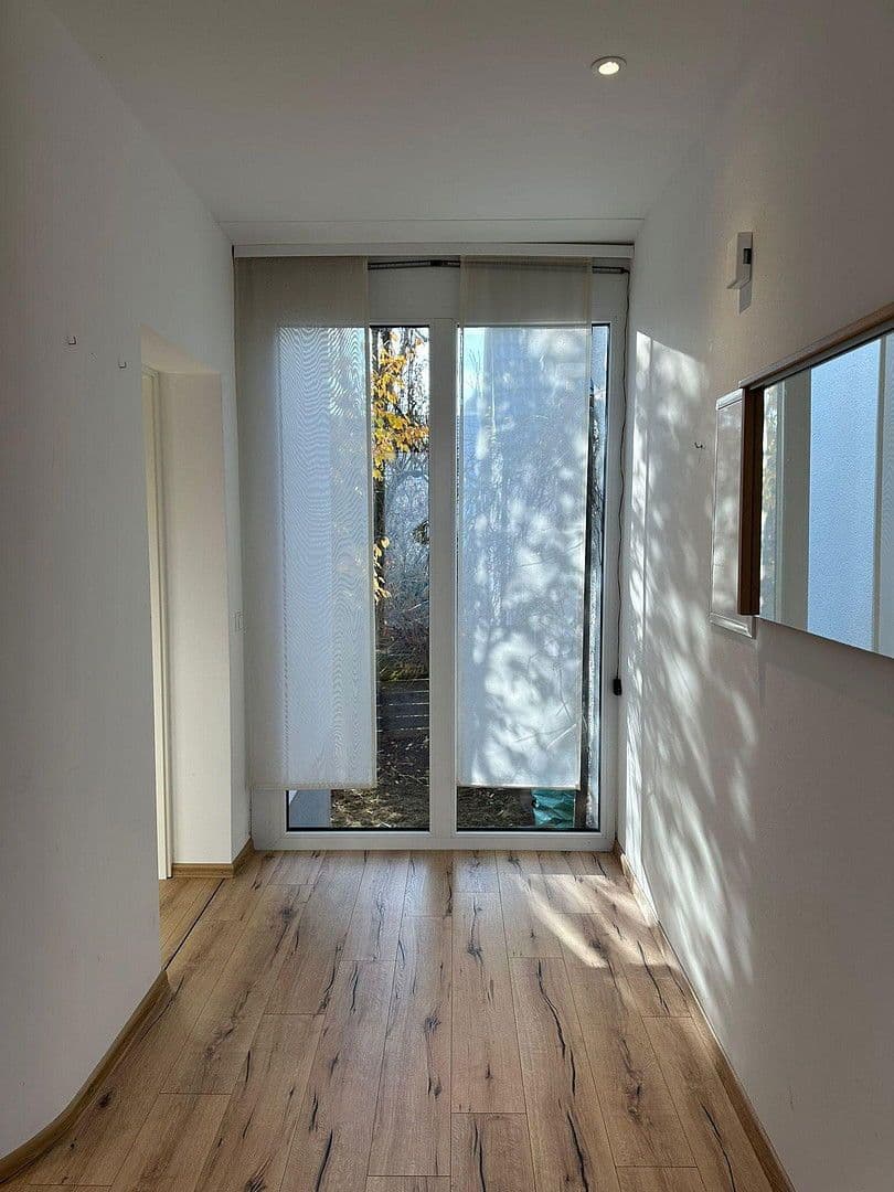 Prodej domu 156 m², pozemek 484 m², Brühlstraße 32, Ulm, Bádensko-Württembersko Prodej domu 156 m², pozemek 484 m², Brühlstraße 32, Ulm, Bádensko-Württembersko