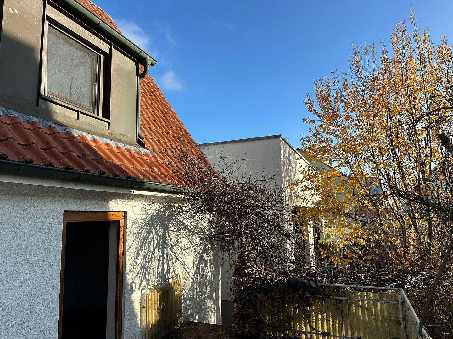 Prodej domu 156 m², pozemek 484 m², Brühlstraße 32, Ulm, Bádensko-Württembersko Prodej domu 156 m², pozemek 484 m², Brühlstraße 32, Ulm, Bádensko-Württembersko