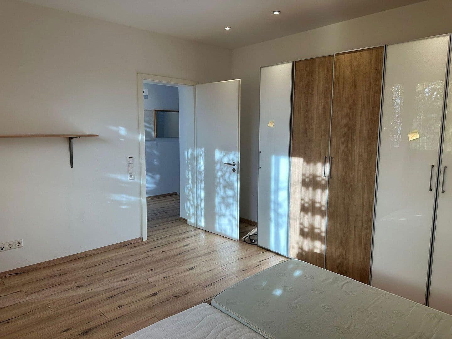 Prodej domu 156 m², pozemek 484 m², Brühlstraße 32, Ulm, Bádensko-Württembersko Prodej domu 156 m², pozemek 484 m², Brühlstraße 32, Ulm, Bádensko-Württembersko