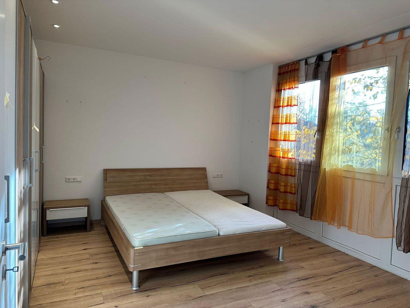 Prodej domu 156 m², pozemek 484 m², Brühlstraße 32, Ulm, Bádensko-Württembersko Prodej domu 156 m², pozemek 484 m², Brühlstraße 32, Ulm, Bádensko-Württembersko