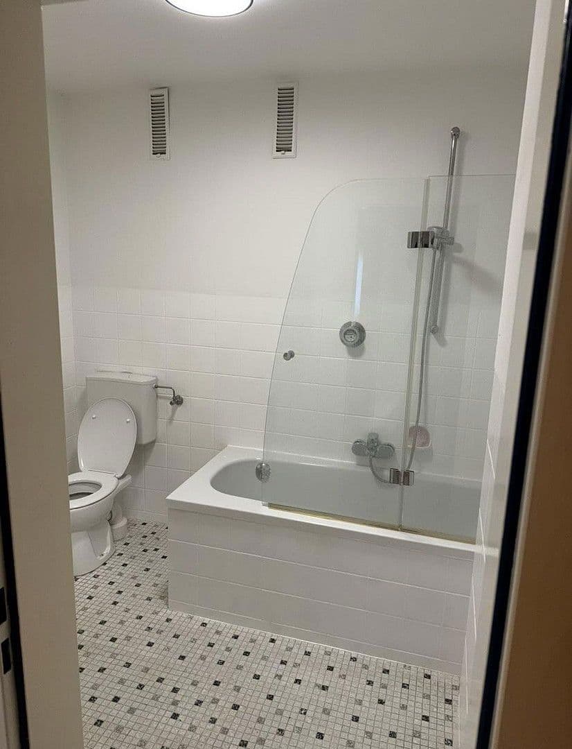 Pronájem bytu 2+1 75 m², Kelheim, Bavorsko Pronájem bytu 2+1 75 m², Kelheim, Bavorsko