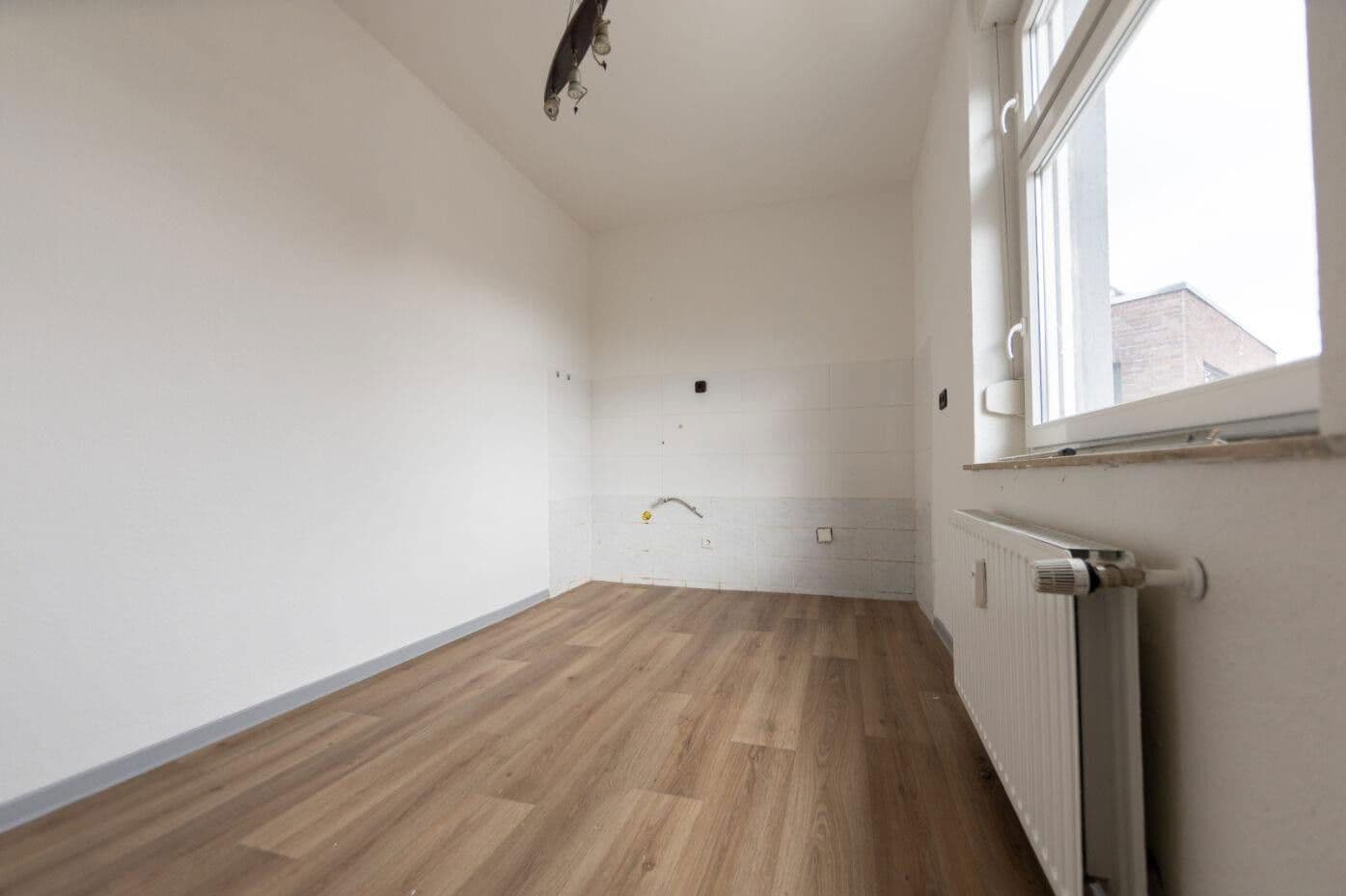 Pronájem bytu 2+1 60 m², Sommerstraße 1, Duisburg, Severní Porýní-Vestfálsko Pronájem bytu 2+1 60 m², Sommerstraße 1, Duisburg, Severní Porýní-Vestfálsko