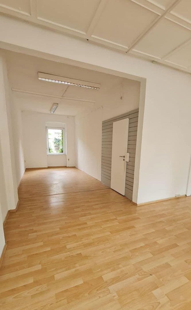 Pronájem nebytového prostoru 135 m², Erfurt, Durynsko Pronájem nebytového prostoru 135 m², Erfurt, Durynsko