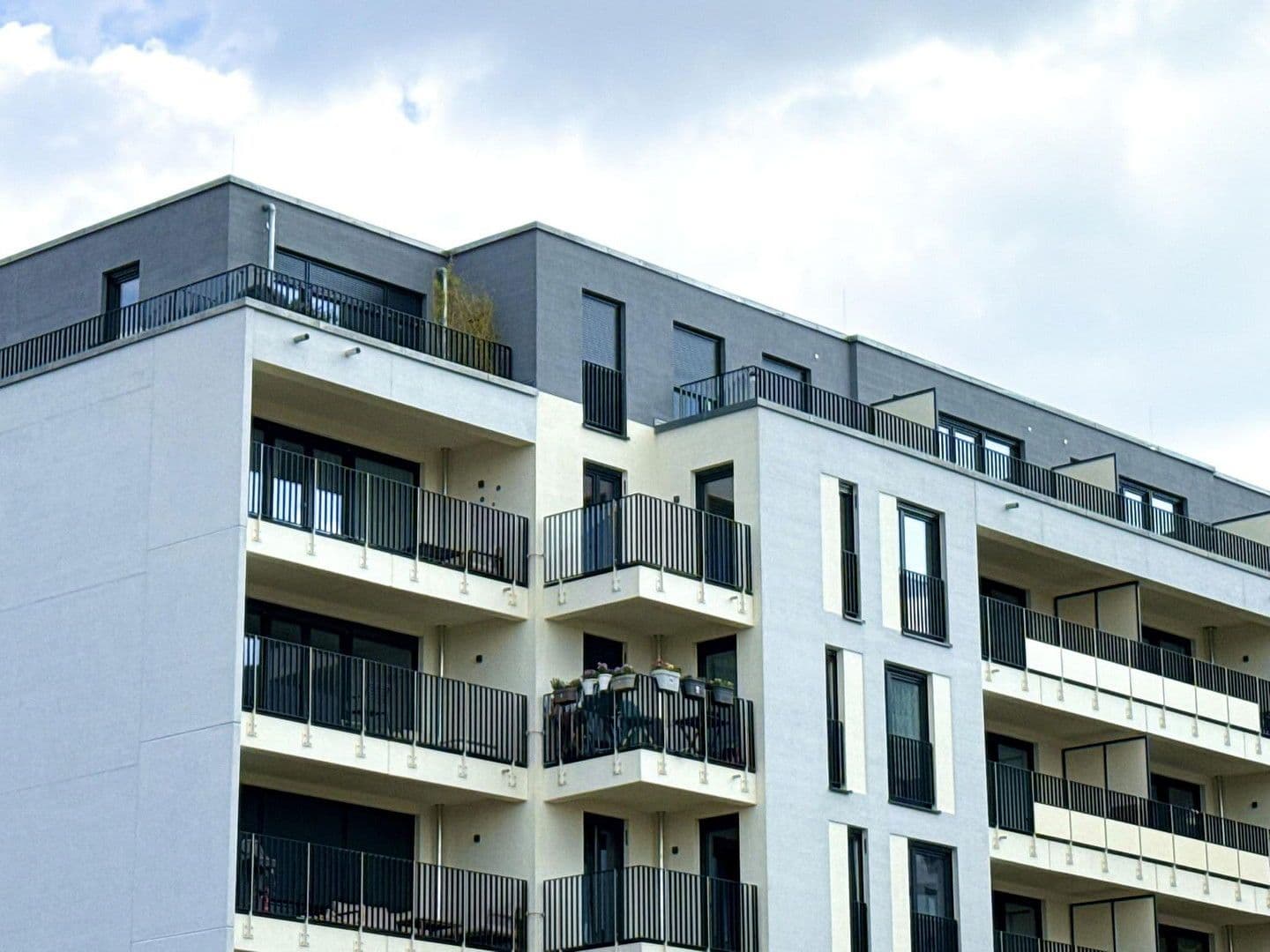 Pronájem bytu 2+1 60 m², Rudow, Berlín Pronájem bytu 2+1 60 m², Rudow, Berlín