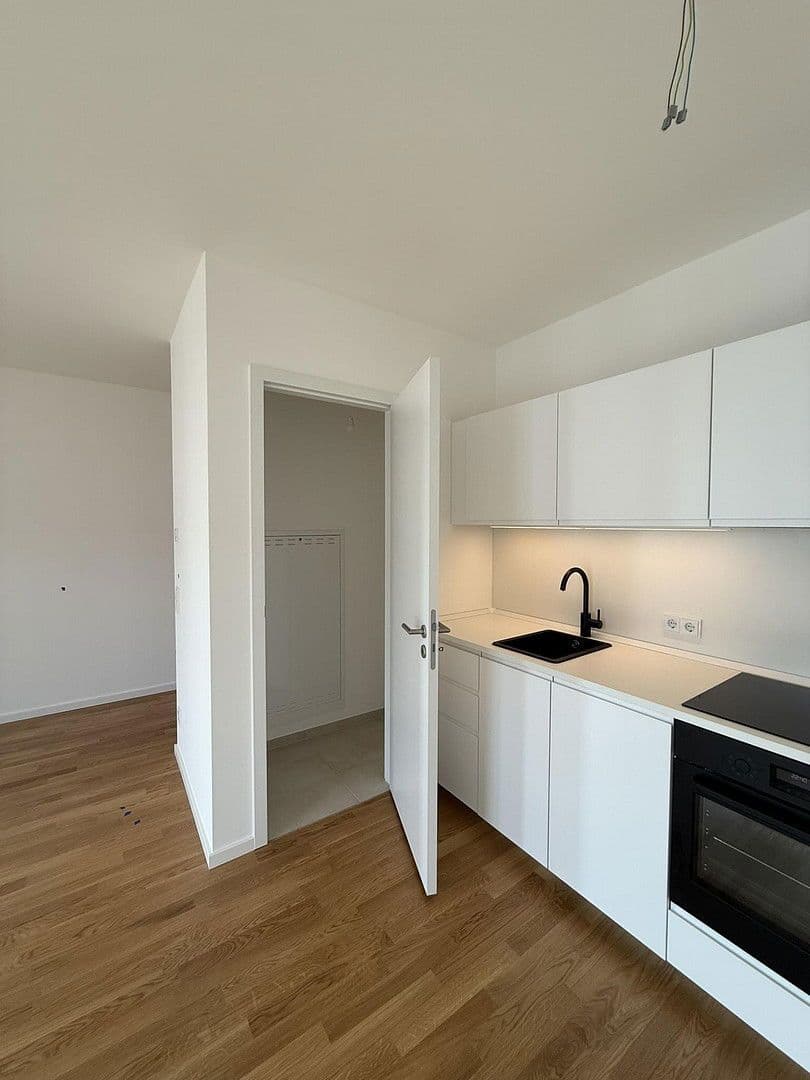 Pronájem bytu 2+1 60 m², Rudow, Berlín Pronájem bytu 2+1 60 m², Rudow, Berlín