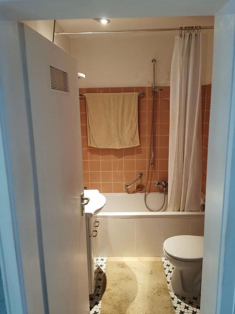 Prodej bytu 3+1 75 m², Landau in der Pfalz, Porýní-Falc Prodej bytu 3+1 75 m², Landau in der Pfalz, Porýní-Falc