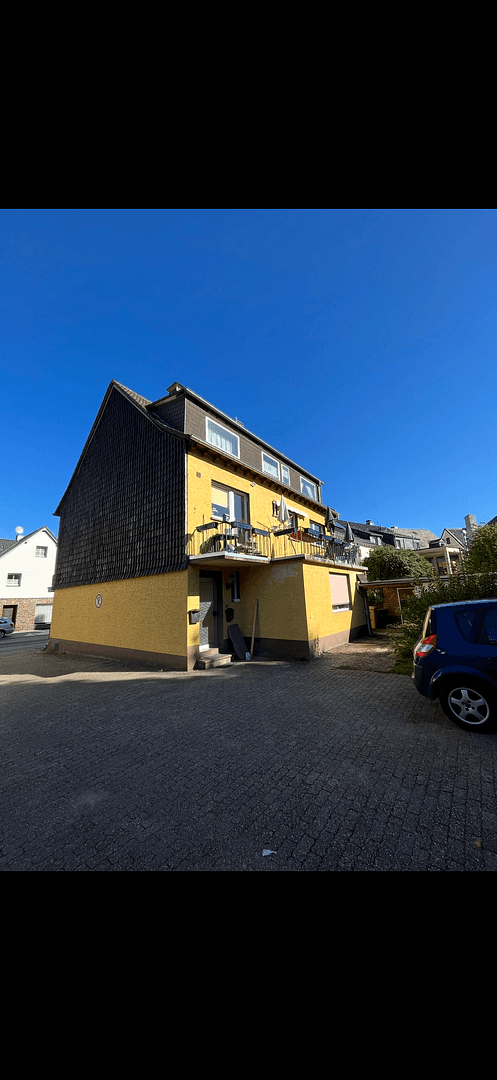 Pronájem bytu 4+1 80 m², Kölner Straße 60, Hellenthal, Severní Porýní-Vestfálsko Pronájem bytu 4+1 80 m², Kölner Straße 60, Hellenthal, Severní Porýní-Vestfálsko