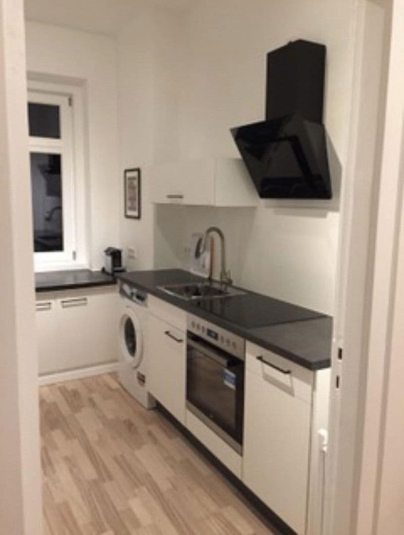 Pronájem bytu 2+1 65 m², Strausberger Platz 3, Berlin, Berlín Pronájem bytu 2+1 65 m², Strausberger Platz 3, Berlin, Berlín