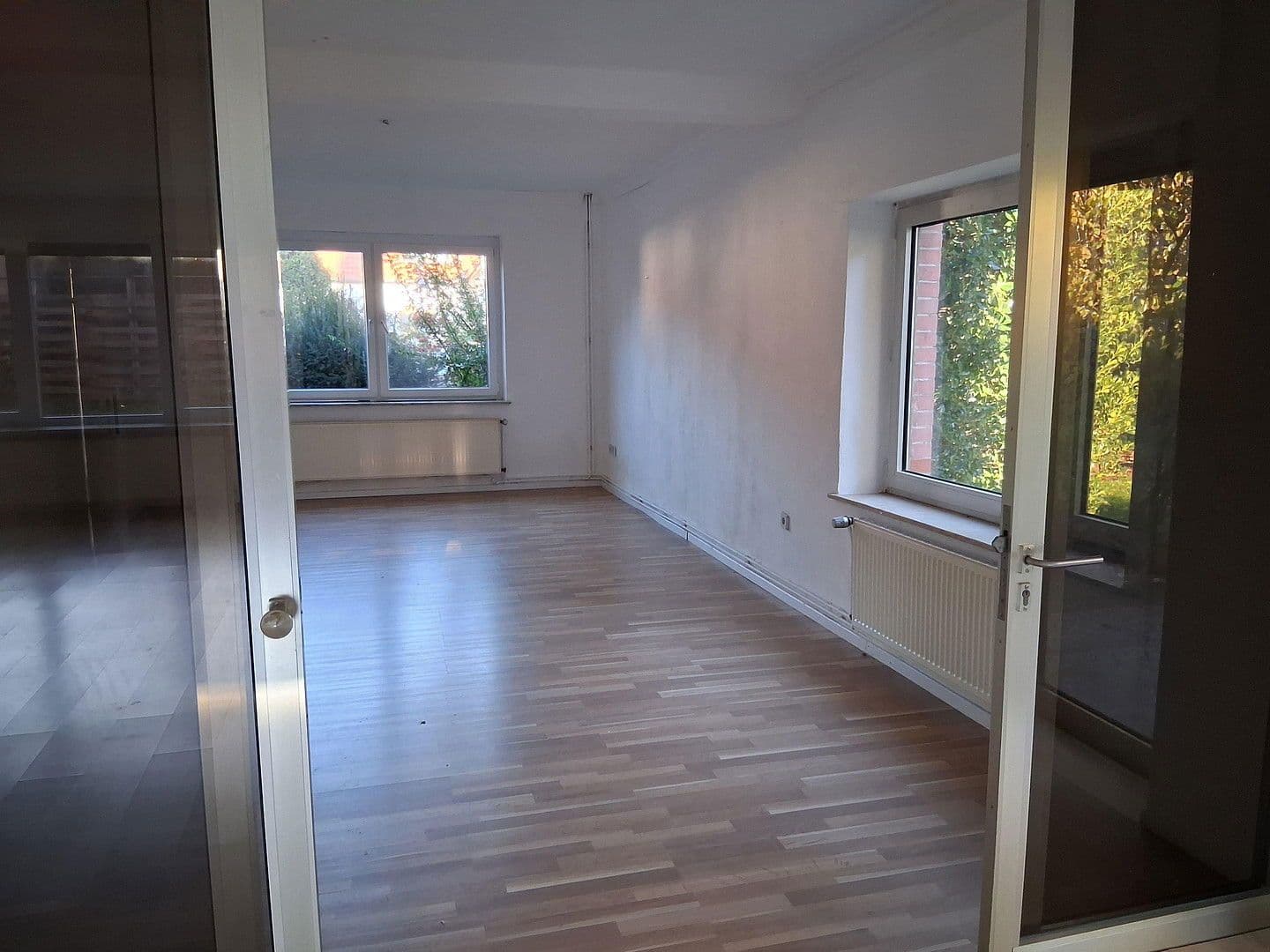 Prodej domu 180 m², pozemek 1.357 m², Okerstr. 84, Schwülper, Dolní Sasko Prodej domu 180 m², pozemek 1.357 m², Okerstr. 84, Schwülper, Dolní Sasko