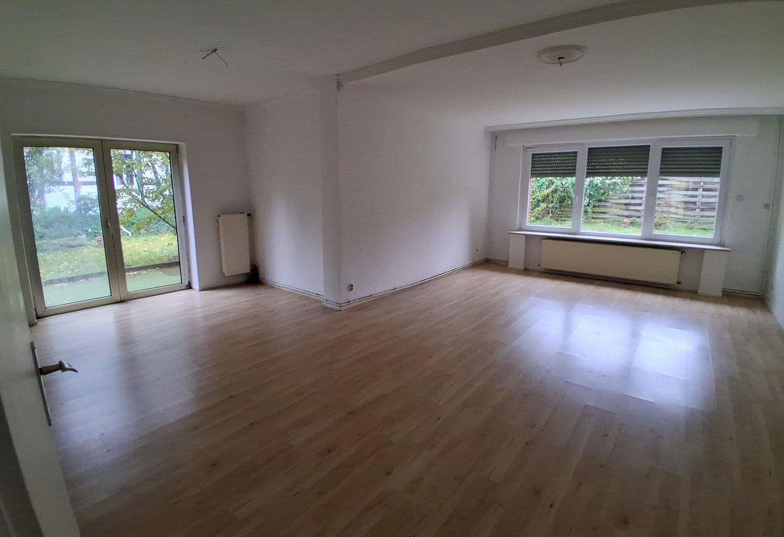 Prodej domu 180 m², pozemek 1.357 m², Okerstr. 84, Schwülper, Dolní Sasko Prodej domu 180 m², pozemek 1.357 m², Okerstr. 84, Schwülper, Dolní Sasko