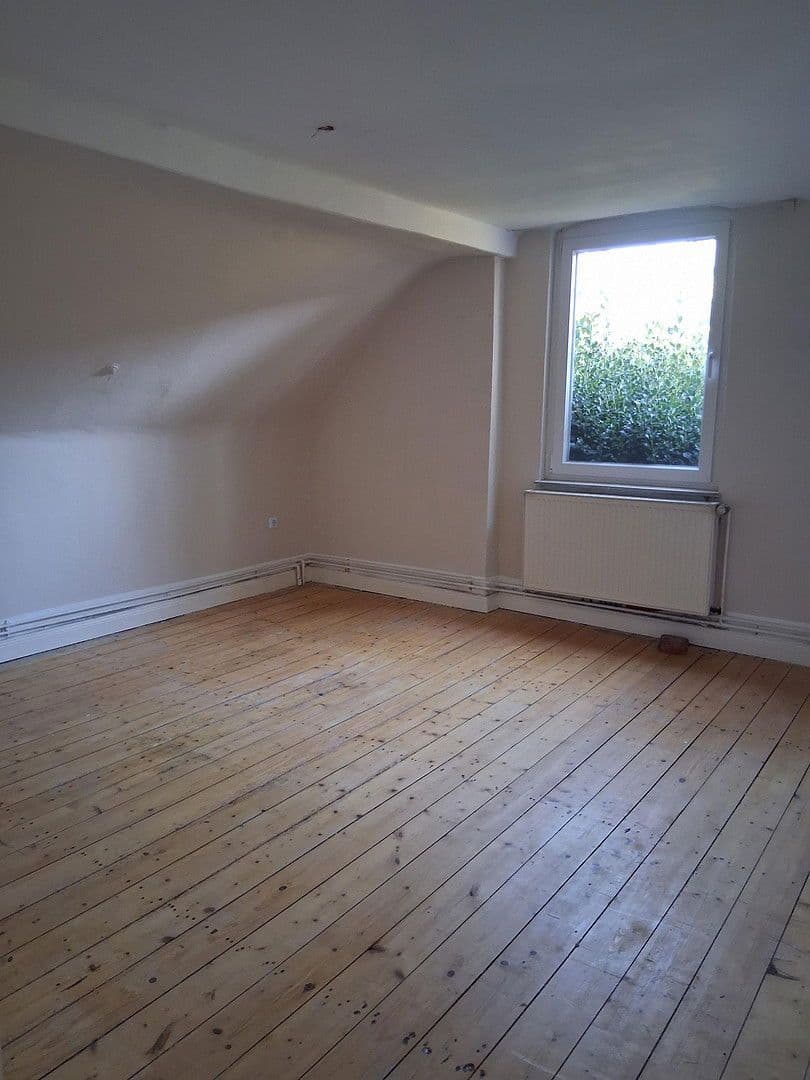 Prodej domu 180 m², pozemek 1.357 m², Okerstr. 84, Schwülper, Dolní Sasko Prodej domu 180 m², pozemek 1.357 m², Okerstr. 84, Schwülper, Dolní Sasko