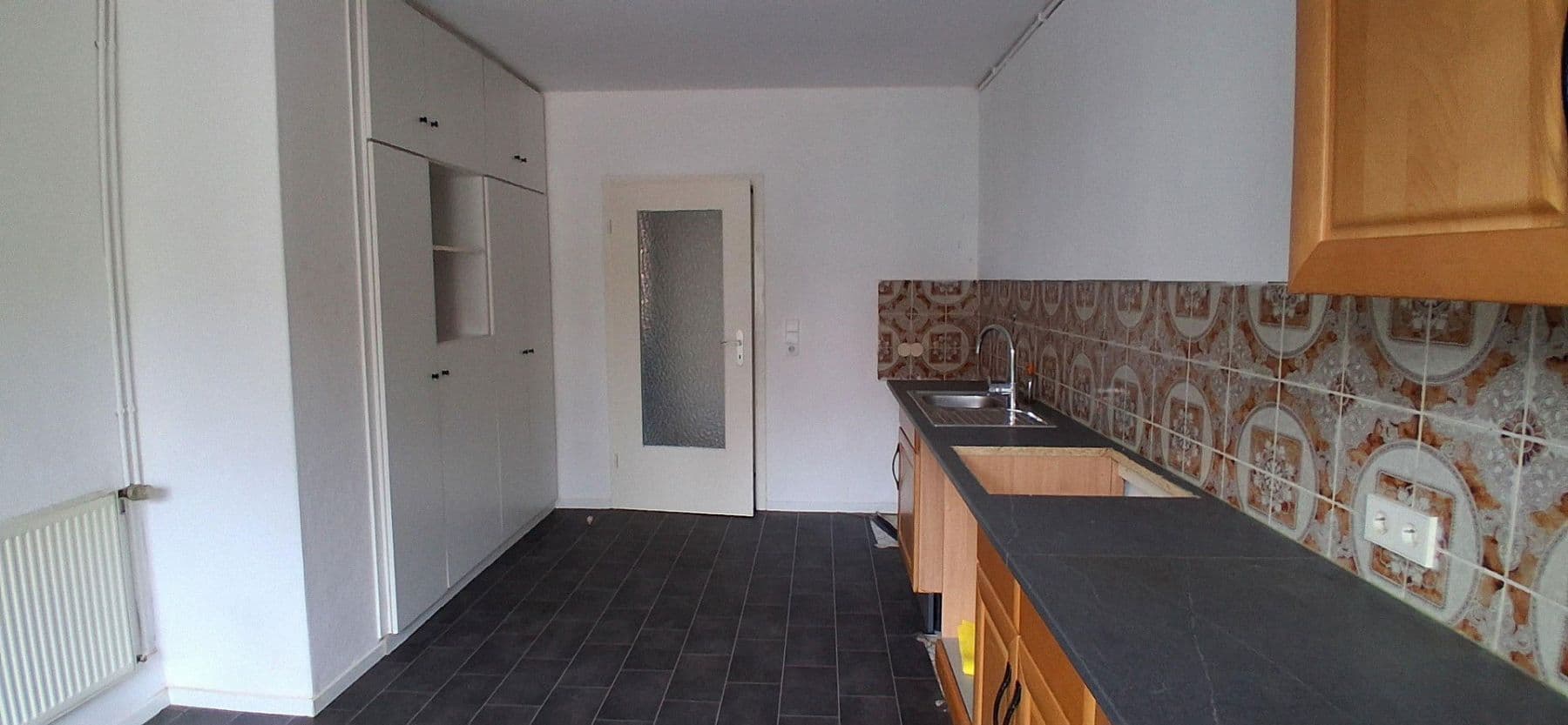 Prodej domu 180 m², pozemek 1.357 m², Okerstr. 84, Schwülper, Dolní Sasko Prodej domu 180 m², pozemek 1.357 m², Okerstr. 84, Schwülper, Dolní Sasko