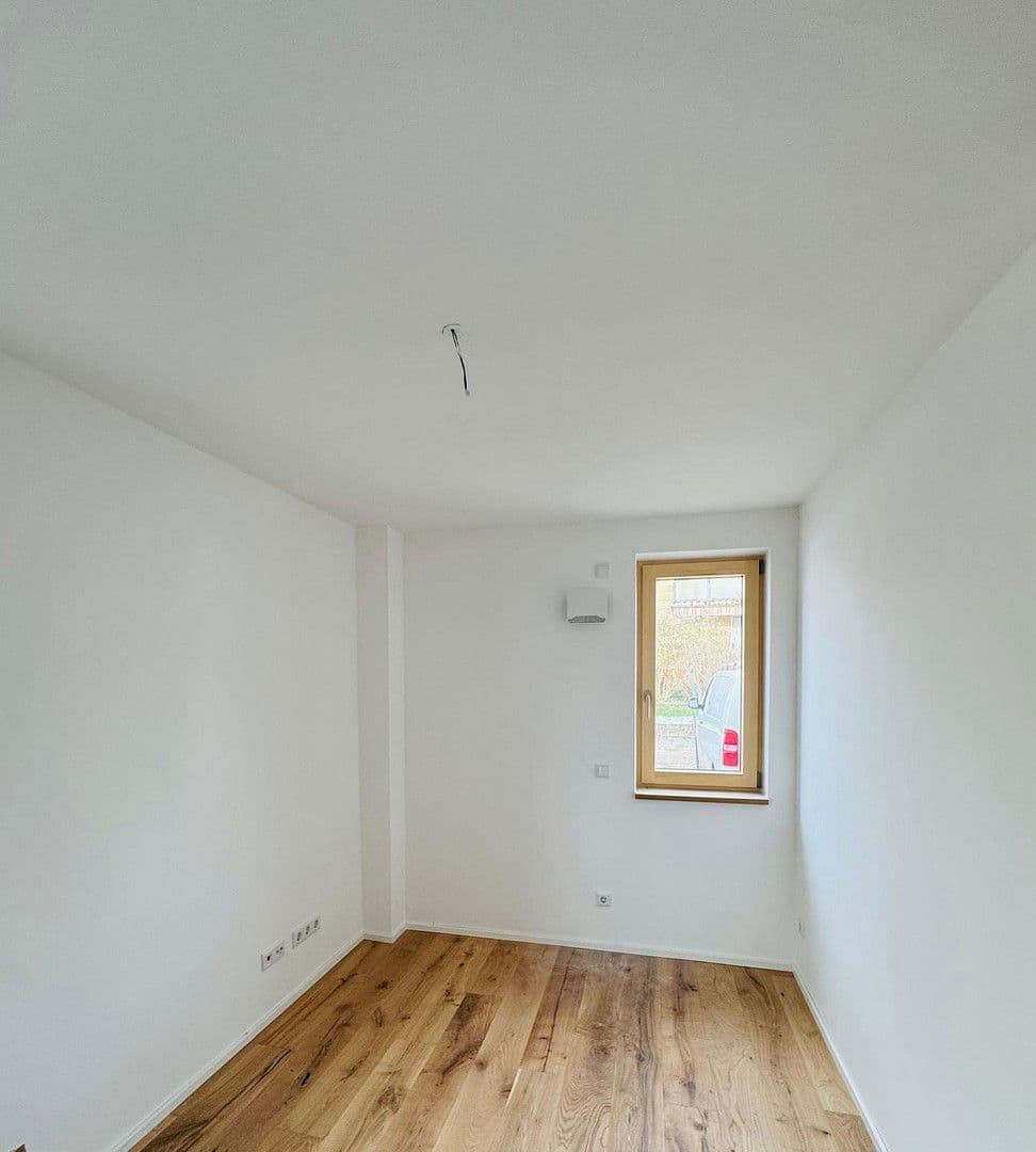 Pronájem domu 133 m², pozemek 250 m², Raubling, Bavorsko Pronájem domu 133 m², pozemek 250 m², Raubling, Bavorsko