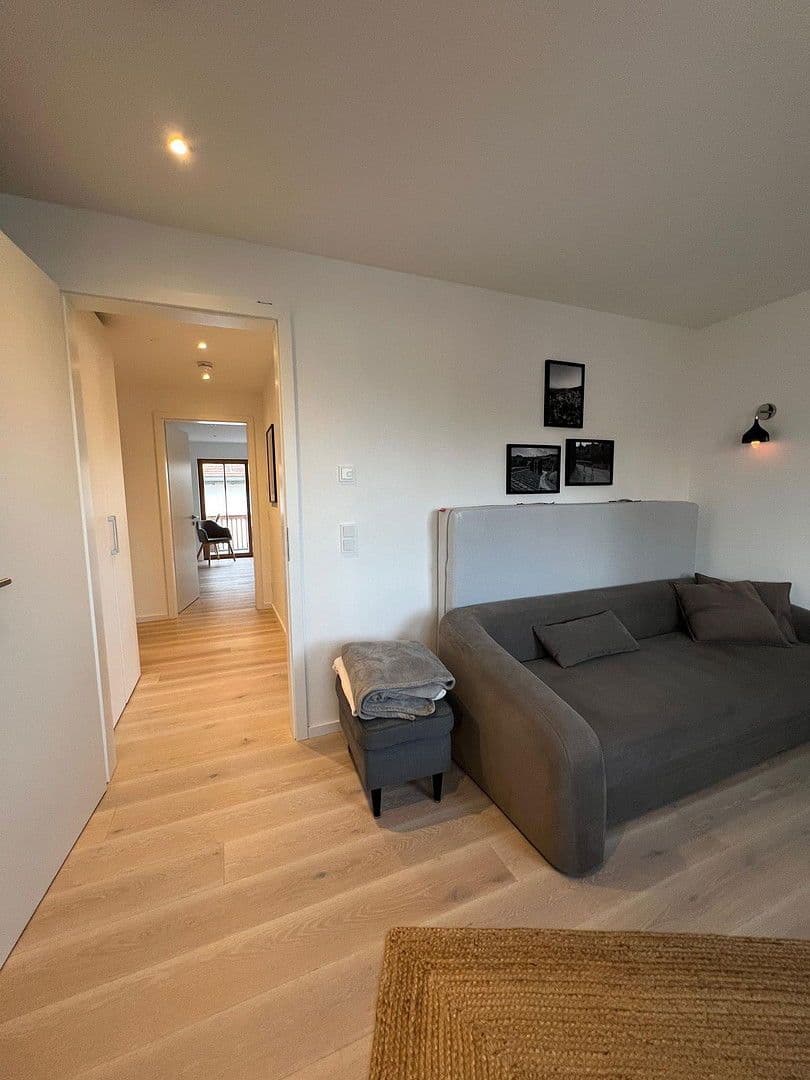 Pronájem bytu 3+1 106 m², Oberhaching, Bavorsko Pronájem bytu 3+1 106 m², Oberhaching, Bavorsko