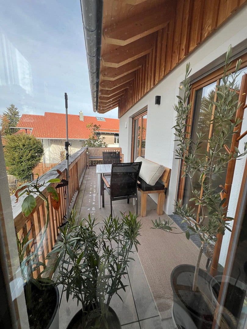 Pronájem bytu 3+1 106 m², Oberhaching, Bavorsko Pronájem bytu 3+1 106 m², Oberhaching, Bavorsko