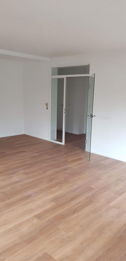 Pronájem bytu 3+1 77 m², Solingen, Severní Porýní-Vestfálsko Pronájem bytu 3+1 77 m², Solingen, Severní Porýní-Vestfálsko