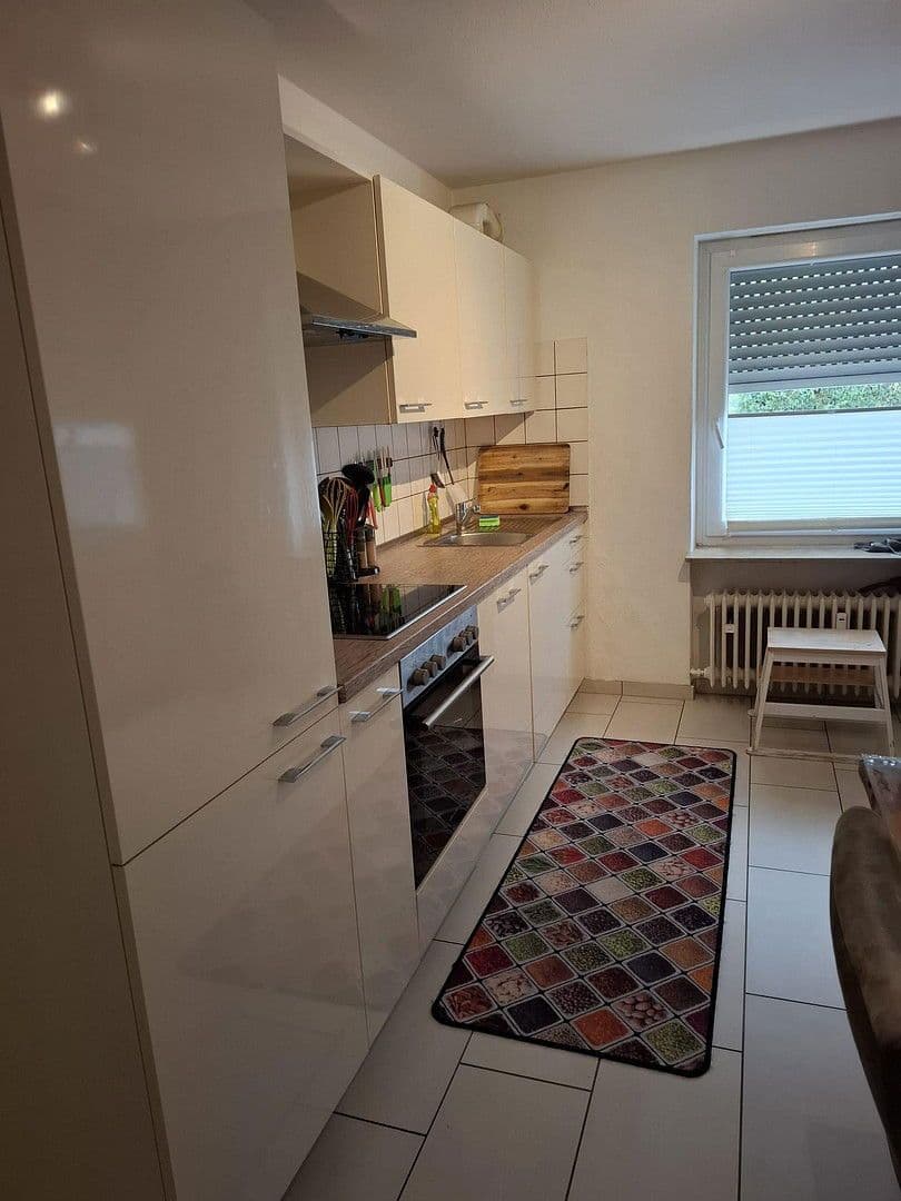 Pronájem bytu 4+1 124 m², Thüringer Str. 3, Straßberg, Bádensko-Württembersko Pronájem bytu 4+1 124 m², Thüringer Str. 3, Straßberg, Bádensko-Württembersko