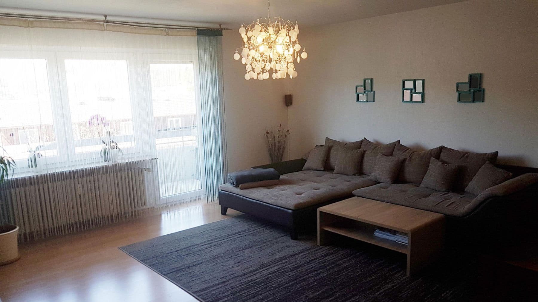 Pronájem bytu 4+1 124 m², Thüringer Str. 3, Straßberg, Bádensko-Württembersko Pronájem bytu 4+1 124 m², Thüringer Str. 3, Straßberg, Bádensko-Württembersko