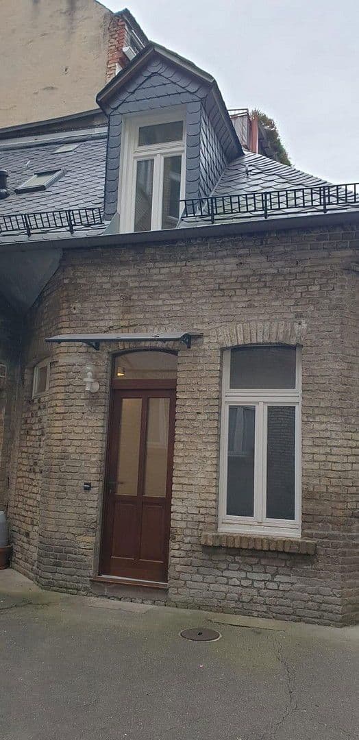 Pronájem bytu 2+kk 81 m², Niederwaldstraße, Wiesbaden, Hessen Pronájem bytu 2+kk 81 m², Niederwaldstraße, Wiesbaden, Hessen